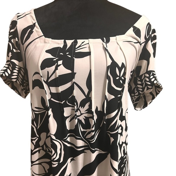 Ann Taylor Loft Trulli Black White Floral Shift Tunic Dress Size medium - Picture 3 of 8
